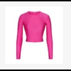 SKIMS- NWOT- SHINE JERSEY LONG SLEEVE CROPPED T-SHIRT-XS-HOT PINK